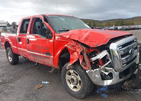 2016 Ford F-250 Xlt z USA, uszkodzony, nr VIN 1FT7W2B63GEA80272